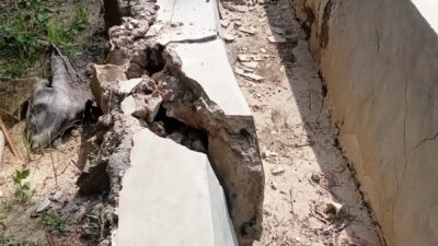 LSM API Tuntut Pemeriksaan PPK PU PR Labusel Atas Proyek Paret Beton yang Hancur