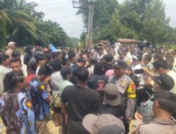 Massa Geruduk Kantor PTPN IV Sei Baruhur, Tuntut Keadilan atas Dugaan Penyiksaan Warga