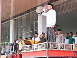 Bupati Labusel Pimpin Upacara Hari Santri Nasional ke-XI: Ribuan Santri Padati Lapangan SBBK Kotapinang