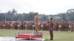 Bupati Labusel Tegaskan Apel Gabungan Bukan Seremonial, Dorong Disiplin ASN dan Penguatan Koperasi Merah Putih