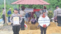 Upacara Pemakaman AIPTU Edy Syahputra Harahap Berlangsung Khidmat, Kapolres Labusel Sampaikan Duka Mendalam